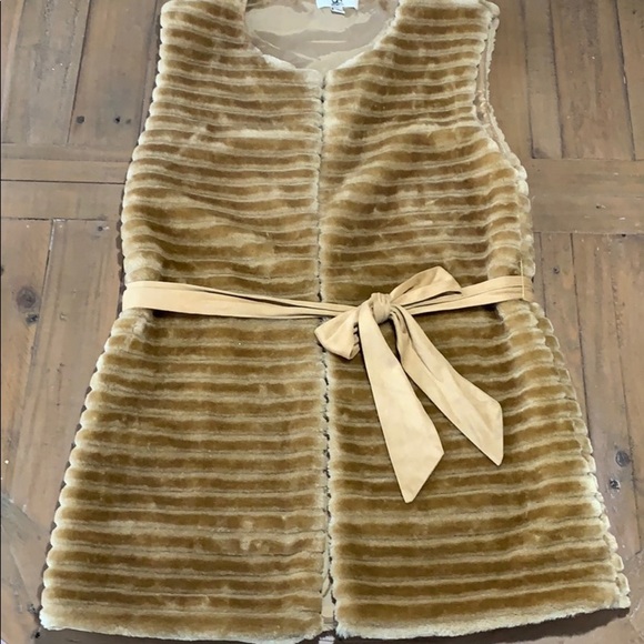 YA Los Angeles faux fur vest - Picture 4 of 7